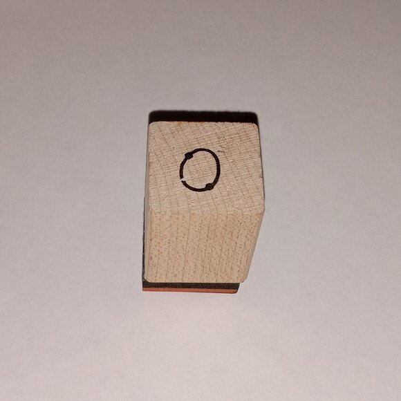 🎯 10 for $10 / Mounted Rubber Stamp "o" Scrapbooking Stamp - Picture 1 of 3